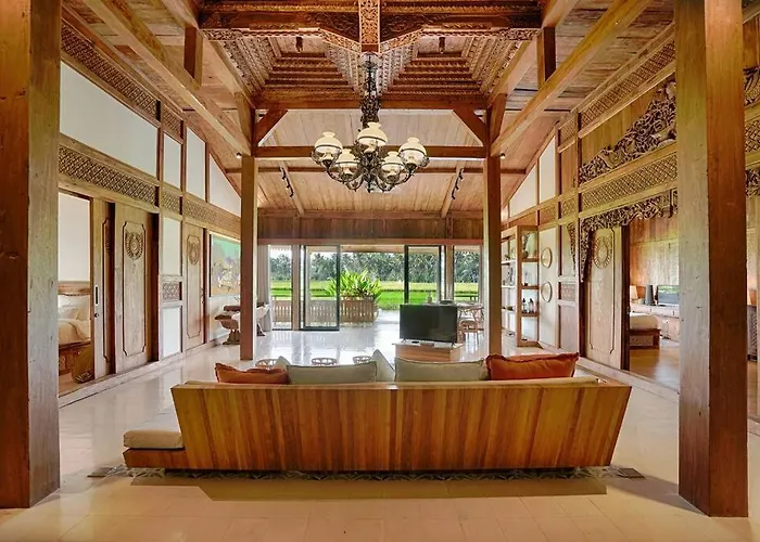 Villa Java An Unique 3 Bdr Villa Overlooking Rice Paddies
